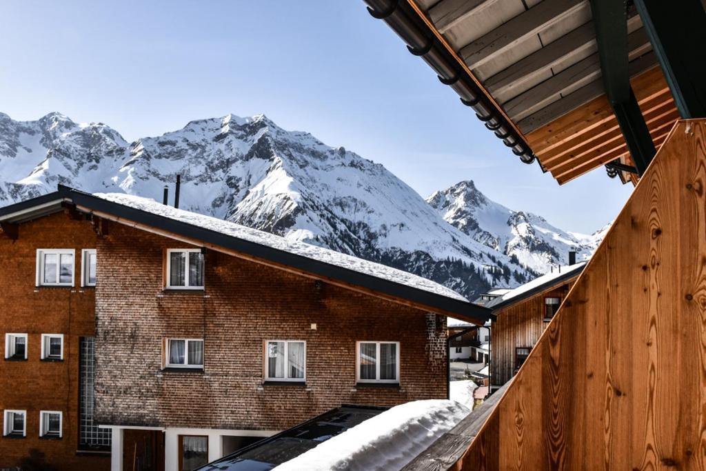 Haus Alpenblick Apartment Schroecken Exterior photo